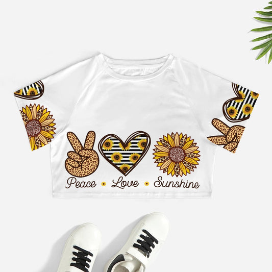 Short sleeved navel exposed